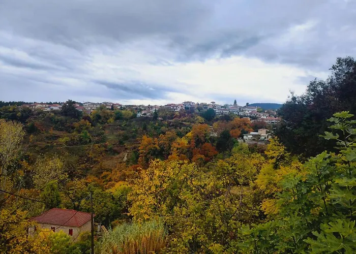 Sto Dimeiko بيت للعطل *